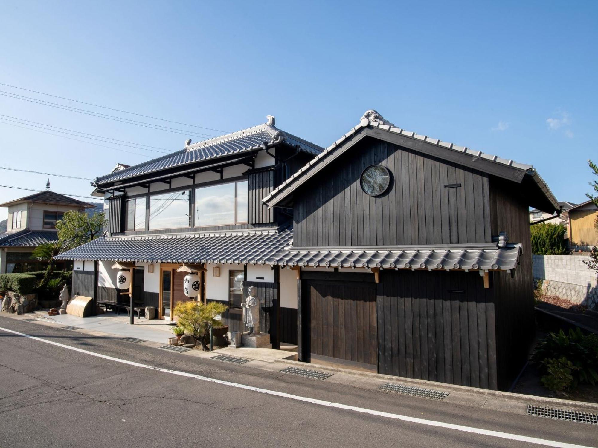 Takayanagi Ryokan - Vacation Stay 88528V Takamatsu Esterno foto