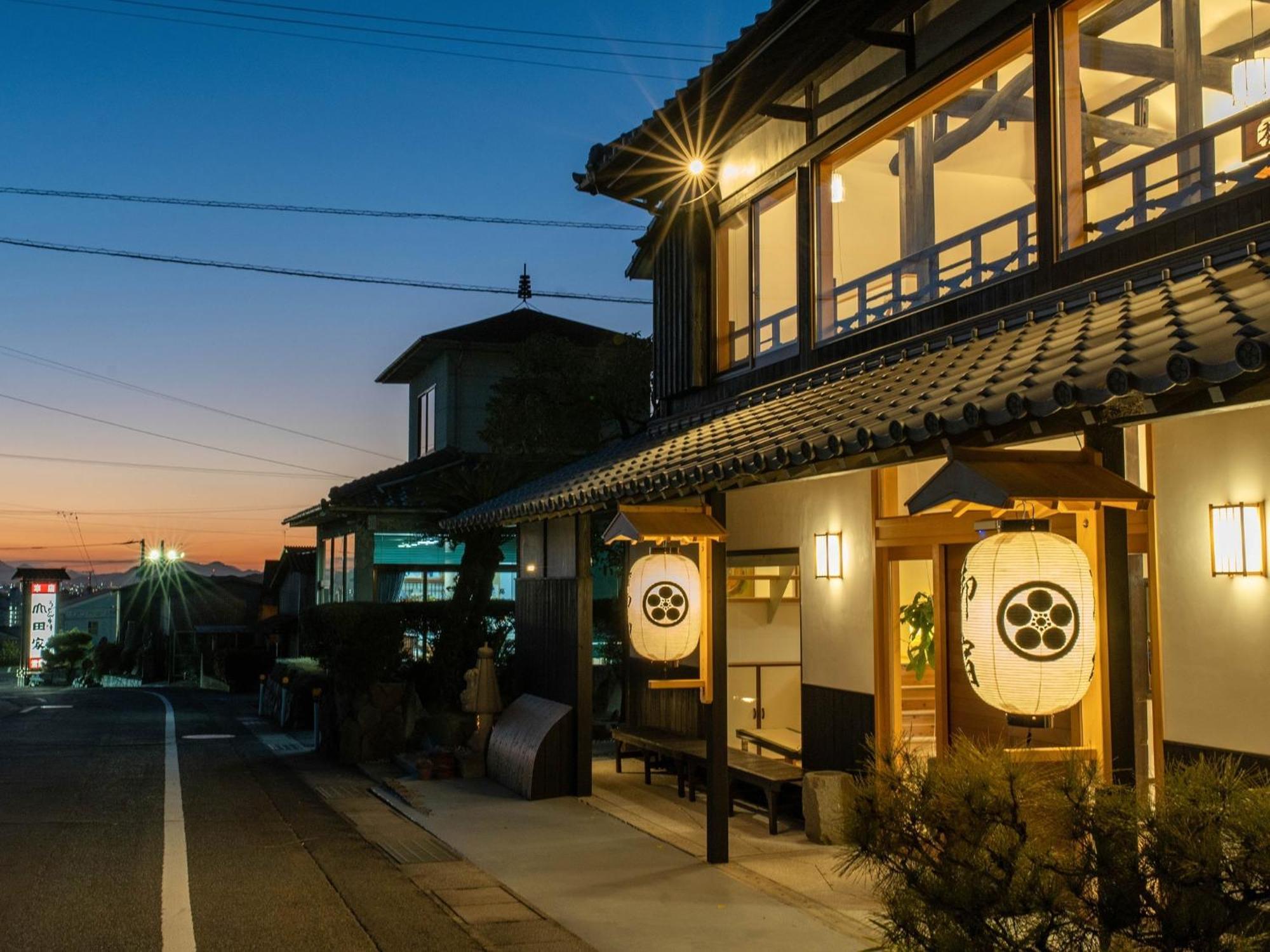 Takayanagi Ryokan - Vacation Stay 88528V Takamatsu Esterno foto